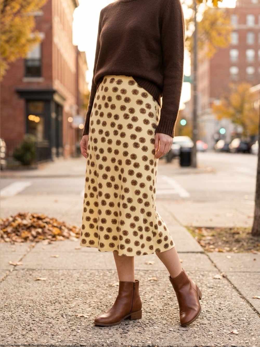 LuLaRoe Light Yellow Maxi A-Line Skirt with Brown Sunflowers